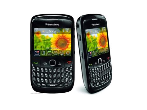 BlackBerry Curve 8520 specs and features .